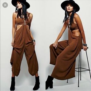 FREE PEOPLE HEMMINGWAY SET